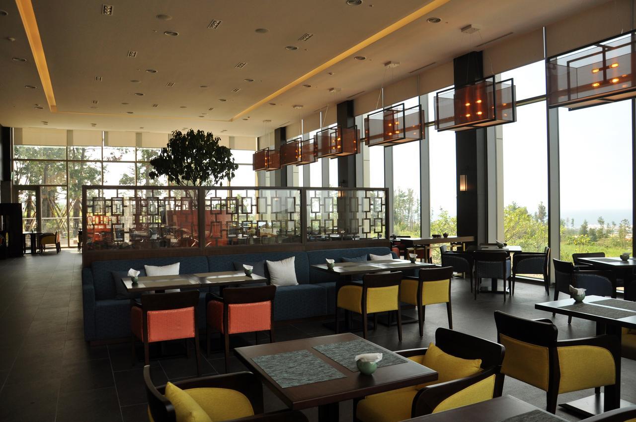 Camphortree Hotel And Resort Jeju Exterior photo